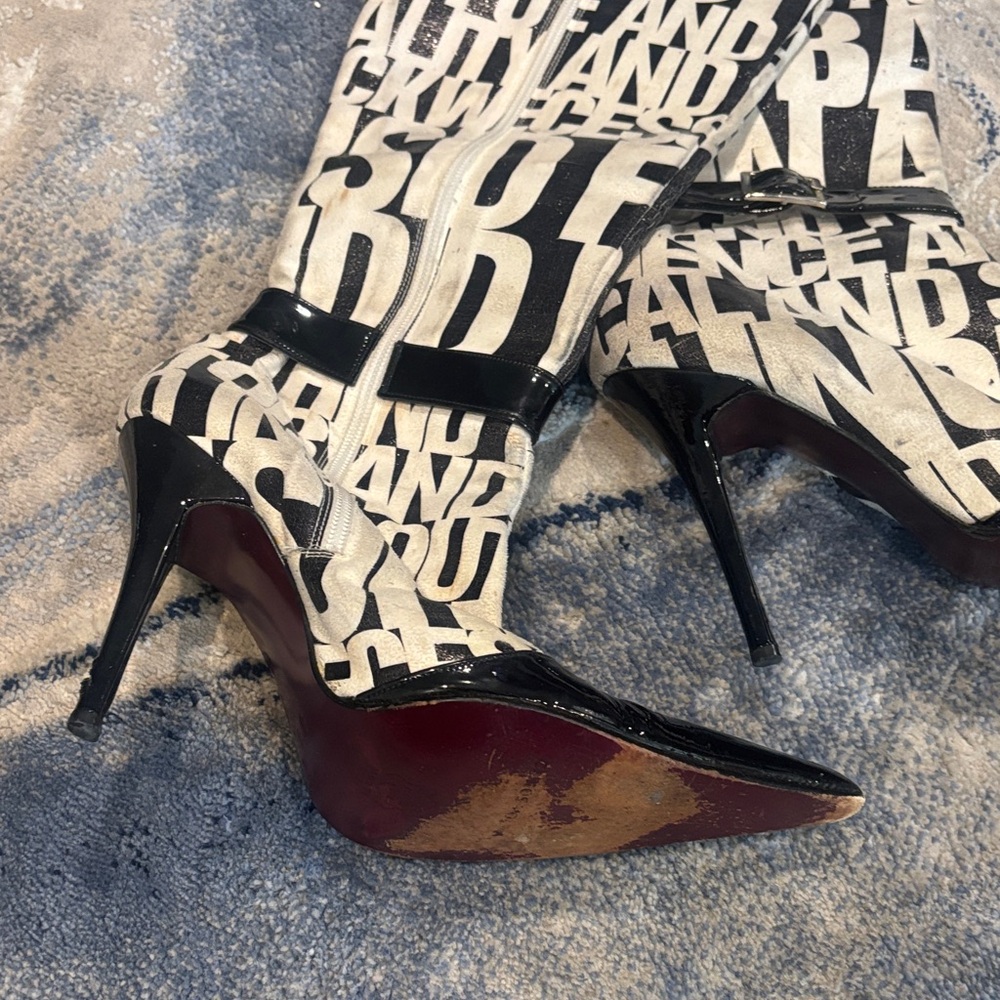 Black & White Print Knee-High Stiletto Boots – Size 8 - Picture 7 of 8